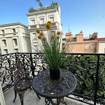 Luxury Near Montecarlo Apartment