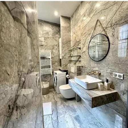 Luxury Near Montecarlo Apartment *